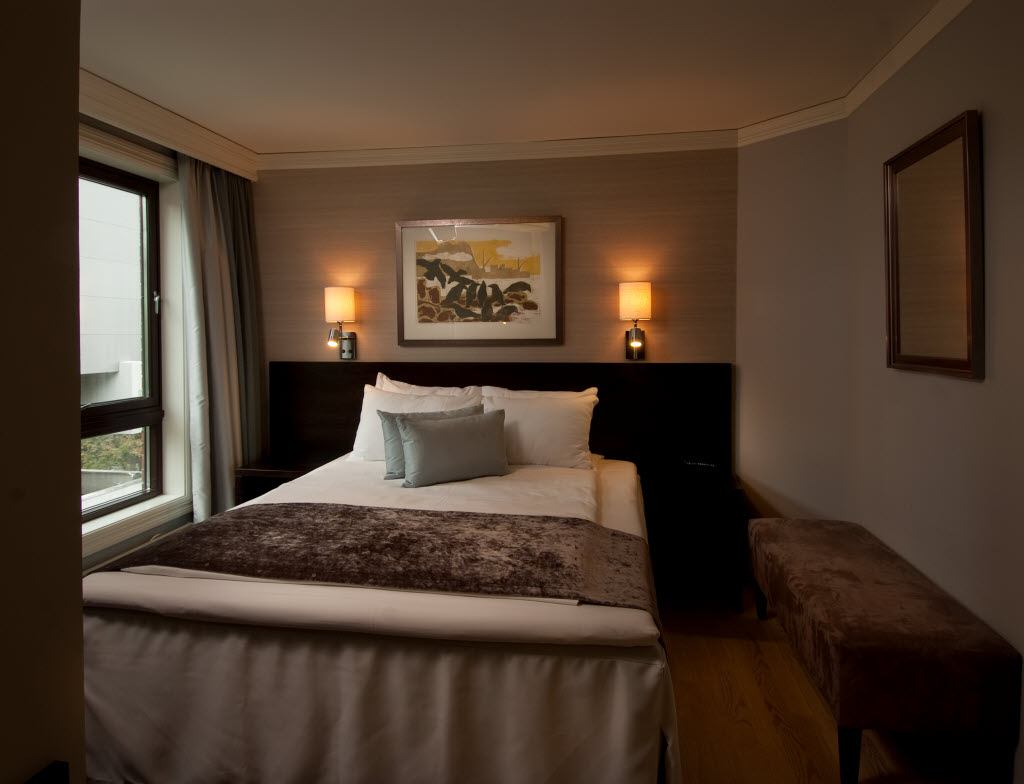 Master Suite med queensize-seng, Scandic Park Stavanger